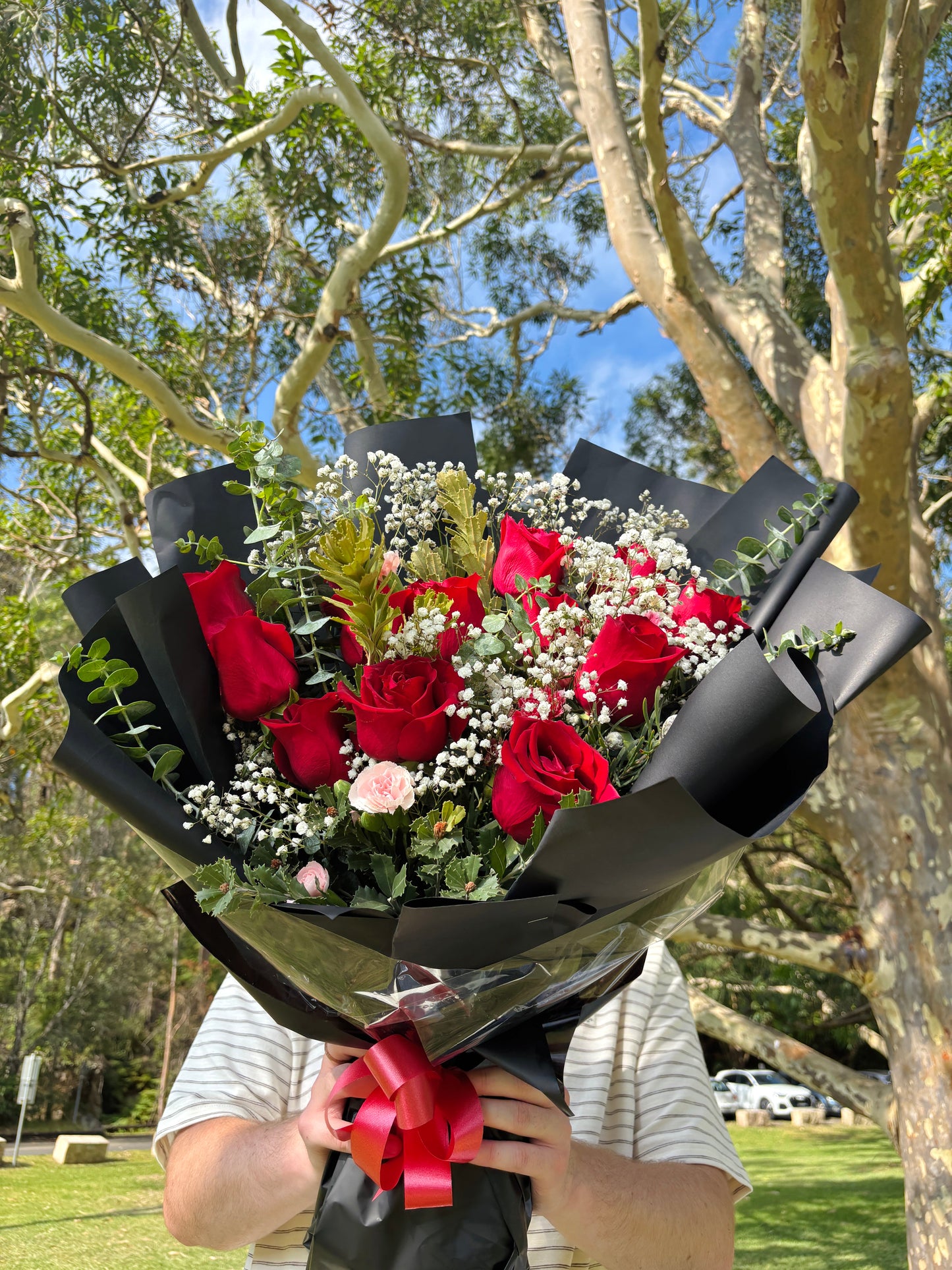 Valentine Red Roses Bouquet